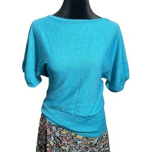 Outback Red Short Sleeve wool blend sweater